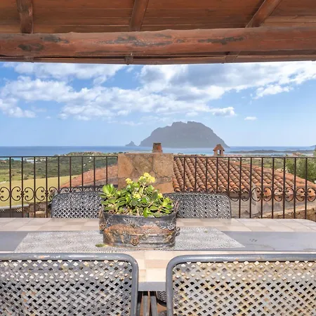 Villino Natura Vista Mare Porto San Paolo (Sardinia)